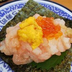 Muten Kurazushi - 豪華 甘えび手巻き 216円税込　この量感はたまたま？メッチャ旨い！