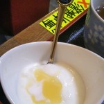 ミルクランド - ★蜂蜜ミニヨーグルト
(ご飯無or7割食の申告向けサービス)私はご飯無し
お腹に優しい感じのするヨーグルト
とっても滑らかな口当たりで適度に濃厚！ハチミツの甘さがマイルドで美味しい！