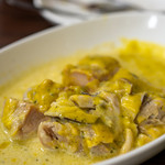 洋惣菜 亀洋 - 2019.9 とりもも肉のフリカッセ カボチャクリームソース添え（1枚 700円）