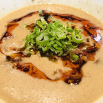 麺 やまらぁ - 坦々つけ麺   スープ アップ