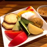 izakaya ハーリー - お通しの野菜ディップ