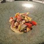 リストランテ カノフィーロ - サンマとトロペア産赤玉葱のアーリオオーリオ　スパゲッティ