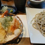 蕎麦茶寮　恩寵 - 