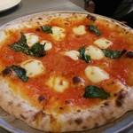 サントロペ - マルゲリータ　1,200円