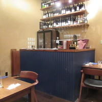 Varmen - テーブル席に着席です