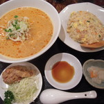 九龍仔 竜沙 - ラーメン定食