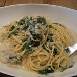 ジャンブルアップ - かきとほうれん草のクリームパスタ