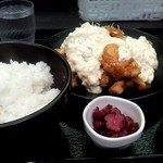 地鶏や　虎視眈眈 TakeOut元住吉店 - チキン南蛮定食大盛り800円