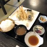 木曽岬 - 天ぷら定食（ごはん大盛り）税込1240円