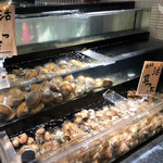 根室花まる - 店内
