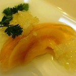 中国麺飯 勇 - 貴重な黄金ピータン