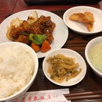 蓬莱春飯店 - 黒酢すぶた定食 840円