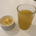 Nota Blanca - パンプキンムースとオレンジジュース