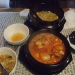 サラン・サラム韓国家庭料理 - 