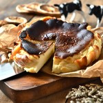 秋葉原ガーデンファーム - バスク風チーズケーキ