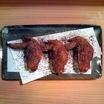 よしこ姉ちゃん家 - よしこ姉ちゃん家「手羽スパイス」(3本)540円[フォレストタウン秋山編]
