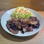 よしこ姉ちゃん家 - よしこ姉ちゃん家「生姜焼き定食」横景[フォレストタウン秋山編]