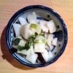 よしこ姉ちゃん家 - よしこ姉ちゃん家定食のお新香[フォレストタウン秋山編]