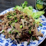 タイ居酒屋 プードン - ラープムー（豚肉の叩き）です　レバーも入っていました