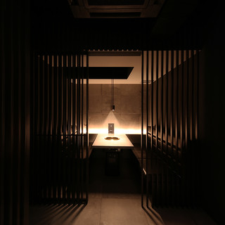 【2名～4名様】ご家族や接待でのご利用にもおすすめ、全4部屋ご用意しております