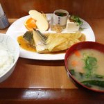 Katei Ryouria Jisai - 日替わり定食　鯖とキャベツのカレー煮定食￥800