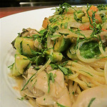 オステリア ダ バッボ - 牡蠣と芽キャベツ、フレッシュトマトのスパゲッティーニ