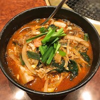 焼肉 スタミナ苑 - 旨いテグタンクッパ