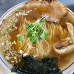 中華麺亭むらさき屋 - 熱々の「中華そば」が到着〜♫