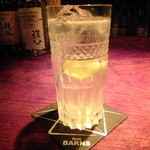 バー・バーンズ - ジントニック