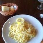 オステリア ダ ピンチョ - レモンパスタ