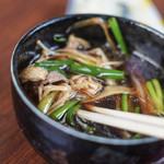 ひびき庵 - 鴨汁（かもじる）の金針茹（えのきたけ）