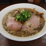 らーめん香澄 - 煮干ラーメン(750円、斜め上から)