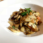 DiVino Wine Bar & Restaurant - 