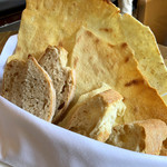 DiVino Wine Bar & Restaurant - 