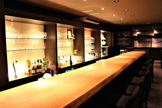 WINE BAR Le collier d'or - 