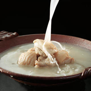 博多水たき「自慢のスープ」