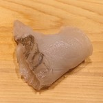 すが弥 - 甘手鰈、中に縁側が隠れています