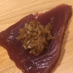 すが弥 - 鰹に薬味を乗せたところ