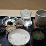 津の守坂 小柴 - 白飯