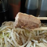 ゴールデンファイブヌードル - ブタさんリフト