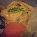日本料理 晴山 - 鰆の黄身焼き　ウド　フルーツトマト