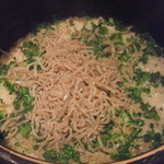 日本料理 晴山 - じゃこと菜の花の炊き込み御飯