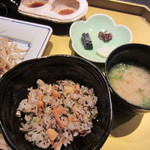 Teppanyaki Nakotei - サーモンの炒め御飯