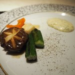 鉄板焼き ステーキ 湛山 - 