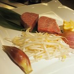 鉄板焼き ステーキ 湛山 - 