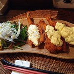 インディ庵 - 料理写真:・プリプリ海老&ズッキーニフライ これも俯瞰で♪