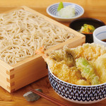 ●Set of Ten-don (tempura rice bowl) and soba noodles