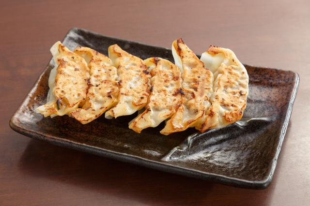 下町の空 広小路栄店 栄町 餃子 食べログ