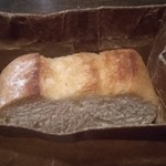 ビストロラドレ - パン