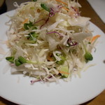 Kamakura Guriru Youshoku Bisutoro - セットのサラダ